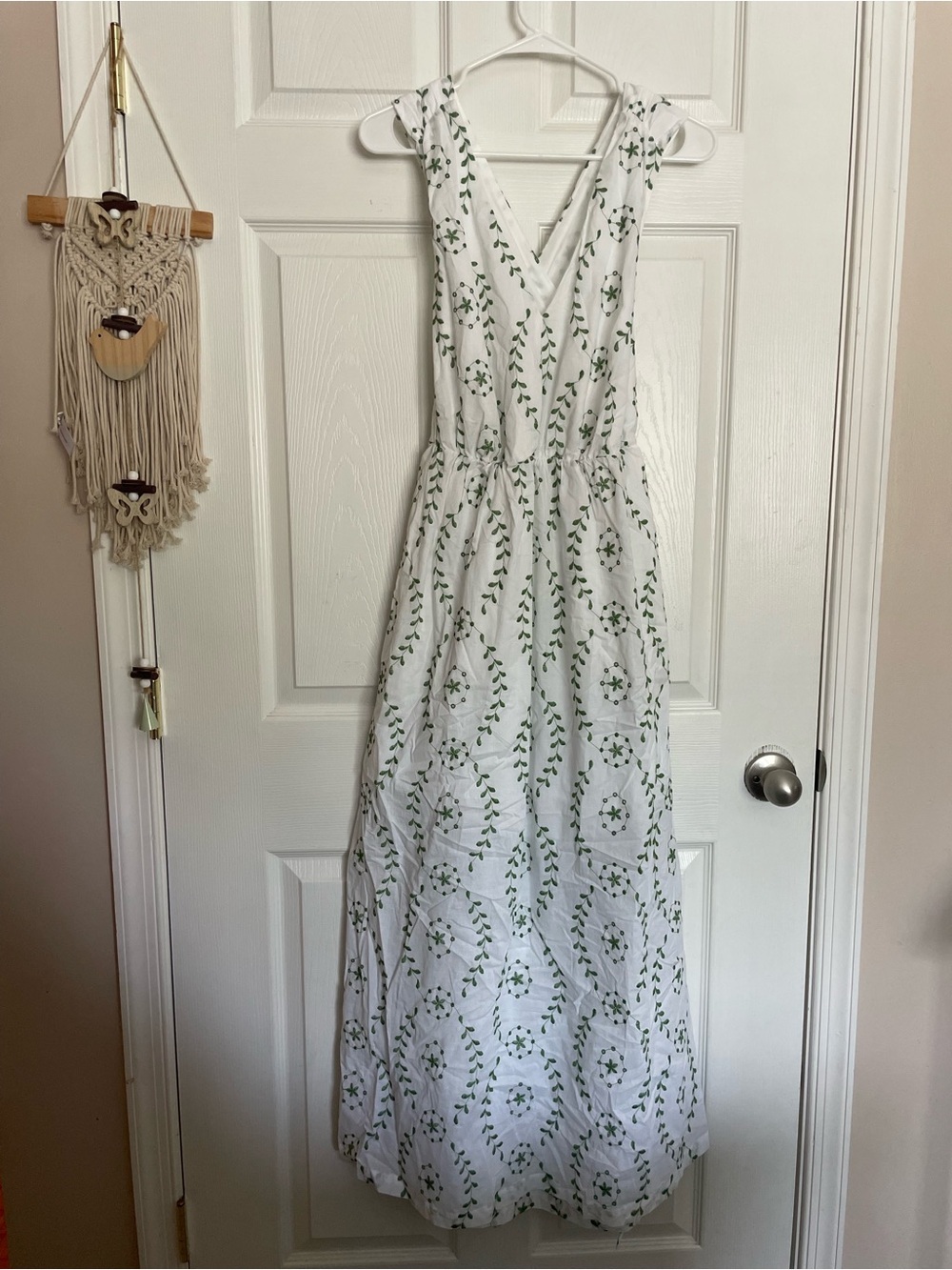 A new day XS White Maxi Dress with Green Embroidered Leaf Print Summer Dress